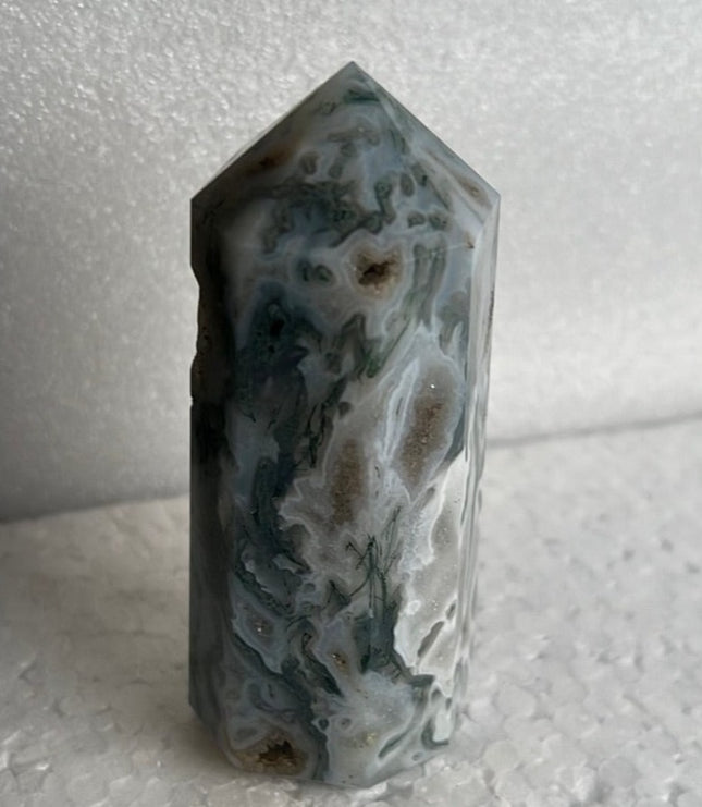 Moss Agate Tower, Obelisk, Stone from India