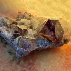 Amethyst auf Matrix aus Brandberg, Namibia