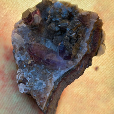 Amethyst auf Matrix aus Brandberg, Namibia