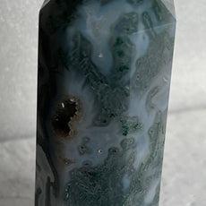 Moss Agate Tower, Obelisk, Stone from India