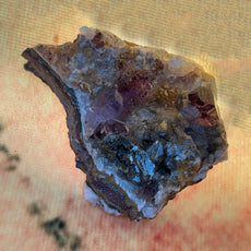 Amethyst auf Matrix aus Brandberg, Namibia