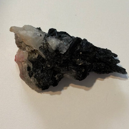 Black Tourmaline Stone: Quiet Wellbeing - My Shop of Wonders