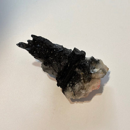 Black Tourmaline Stone: Quiet Wellbeing - My Shop of Wonders
