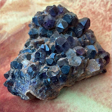 Amethyst-Kristall-Geode aus Sambia