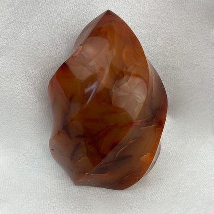 Discover Red Carnelian Agate Crystals for Confidence - My Shop of Wonders