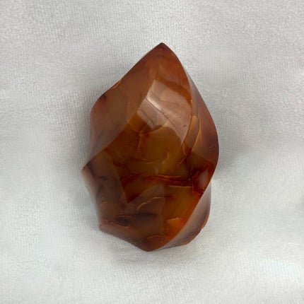 Discover Red Carnelian Agate Crystals for Confidence - My Shop of Wonders