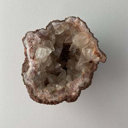 Geode Crystals: Unveiling the Beauty of White Amethyst - My Shop of Wonders
