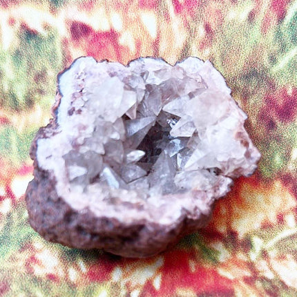 Geode Crystals: Unveiling the Beauty of White Amethyst - My Shop of Wonders