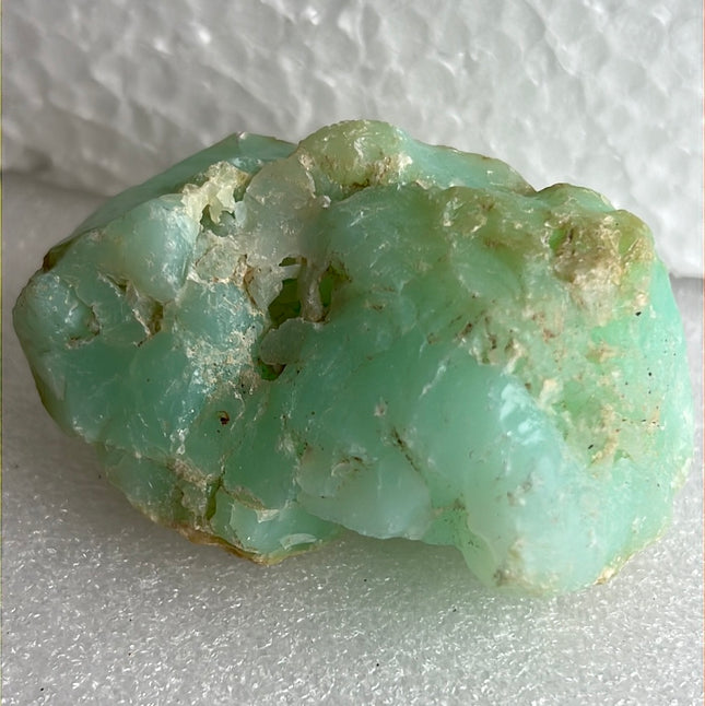 Rare! Opal from Kosovo, Intense Green Colour