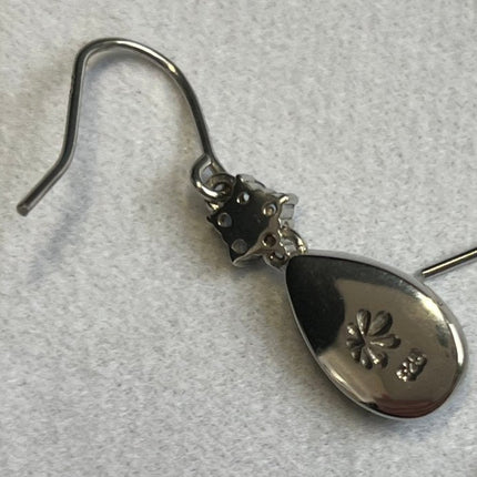 Marahlago Earrings with Spinel Flowers - My Shop of Wonders