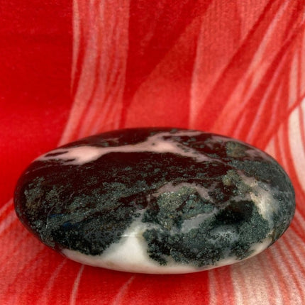 Moss Agate Palm Stone from India - My Shop of Wonders