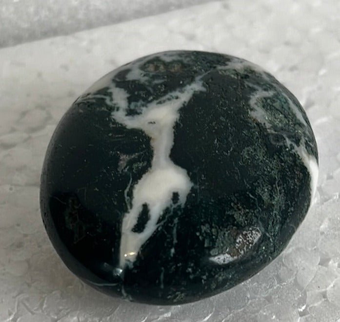 Moss Agate Palm Stone from India - My Shop of Wonders