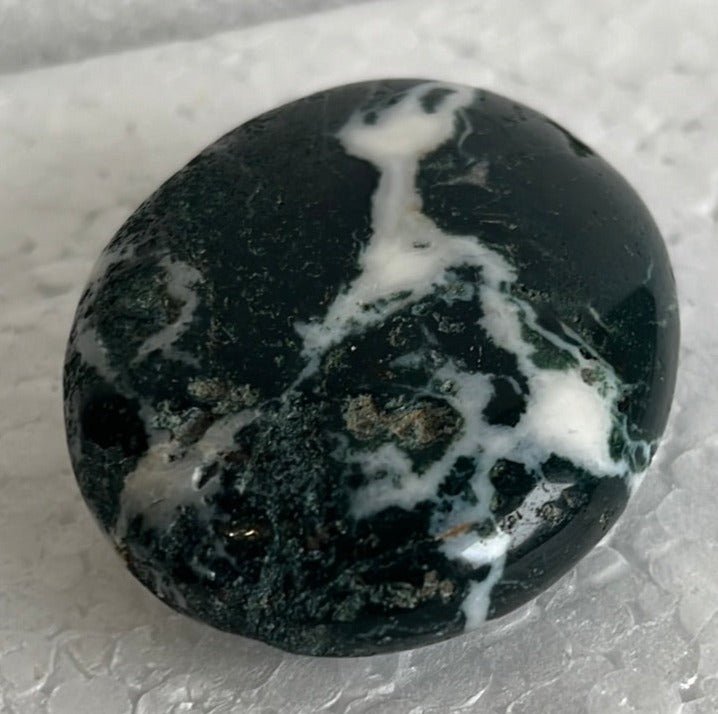 Moss Agate Palm Stone from India - My Shop of Wonders