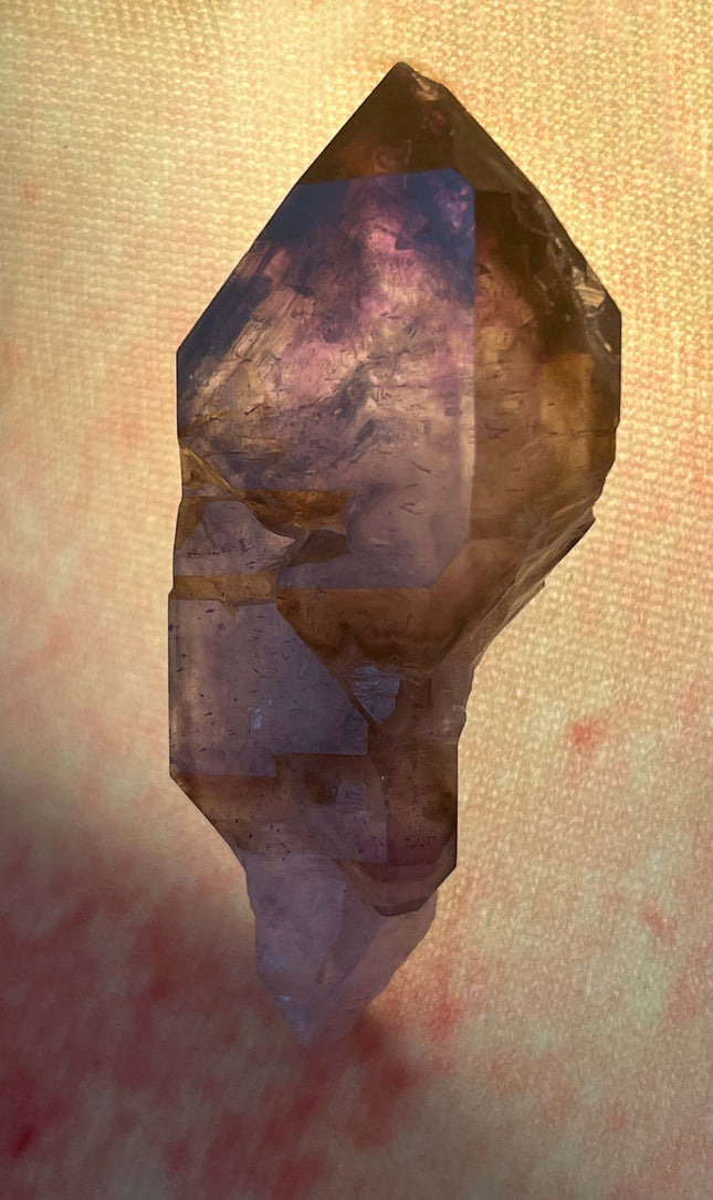 Amethyst-Zepter mit Elestial-Formation aus Brandberg, Namibia