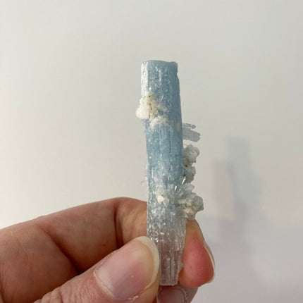 Shop Beautiful Natural Aquamarine Stone Now - My Shop of Wonders