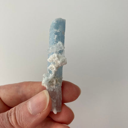 Shop Beautiful Natural Aquamarine Stone Now - My Shop of Wonders
