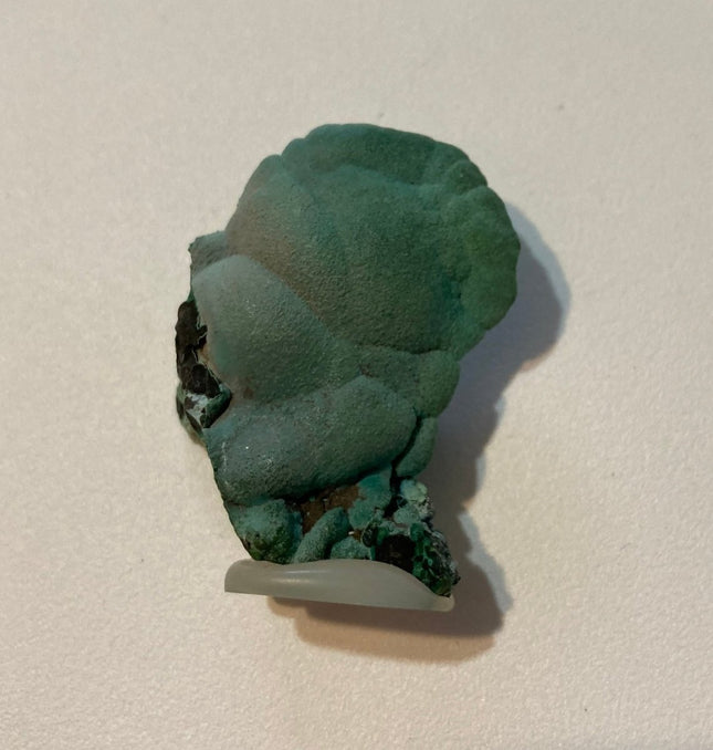 Small Crystal with a Vibrant Blue Colour - My Shop of Wonders