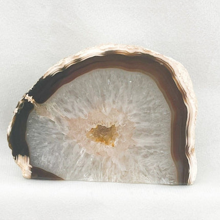 White Agate Stone: Buy This Stone for Clarity & Peace - My Shop of Wonders