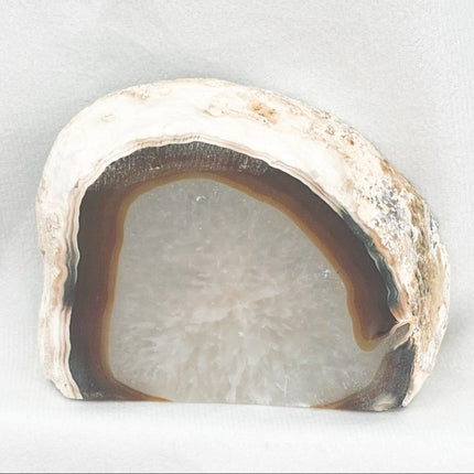 White Agate Stone: Buy This Stone for Clarity & Peace - My Shop of Wonders
